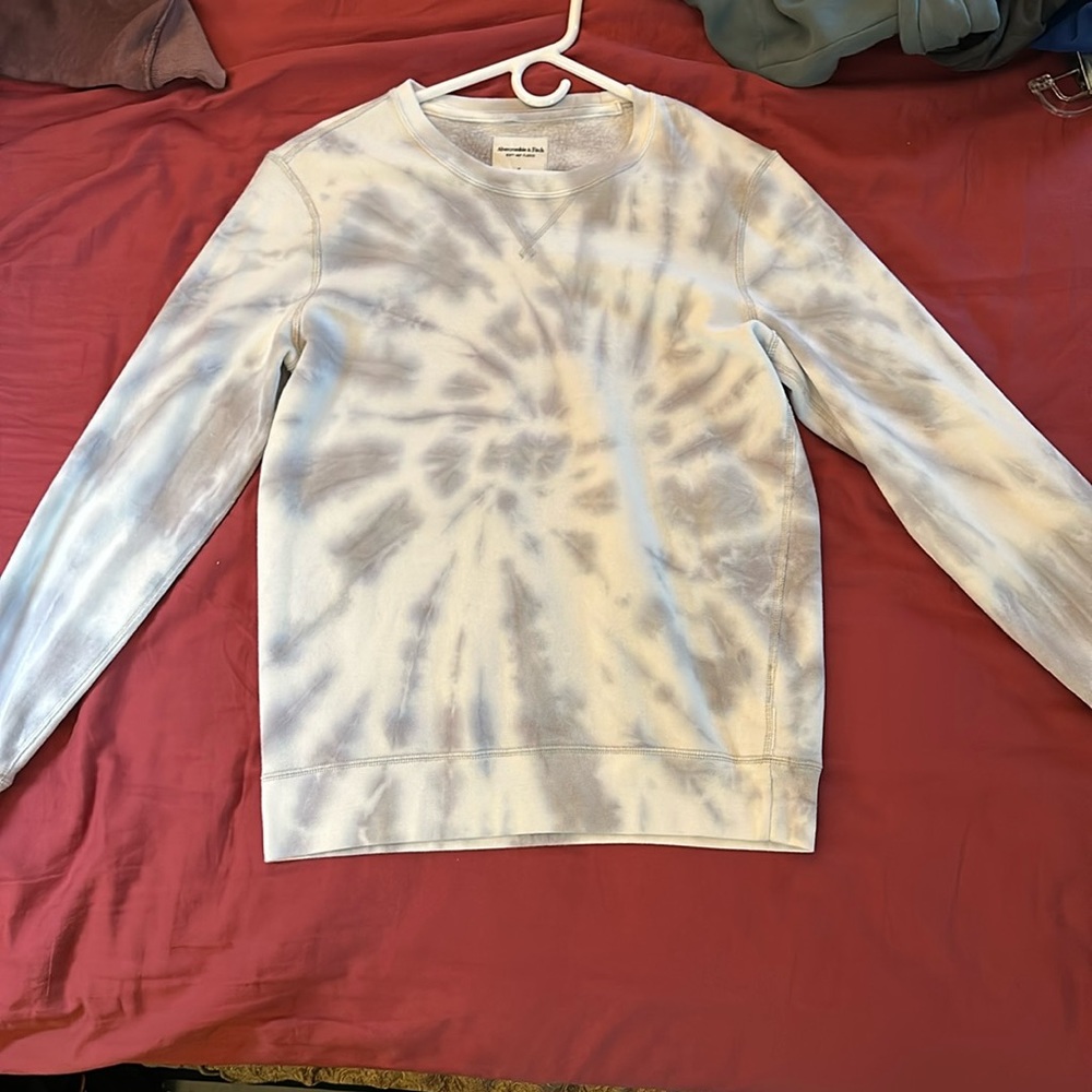 Abercrombie & Fitch Fleece Crew Neck: Tie Dye White and Purple, Small